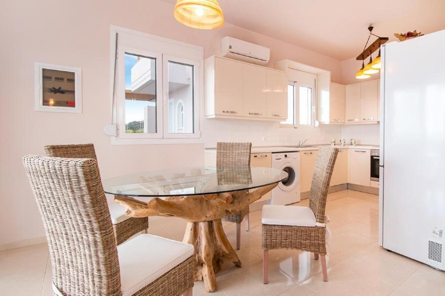 Vila Regina - Double Pool Paradise